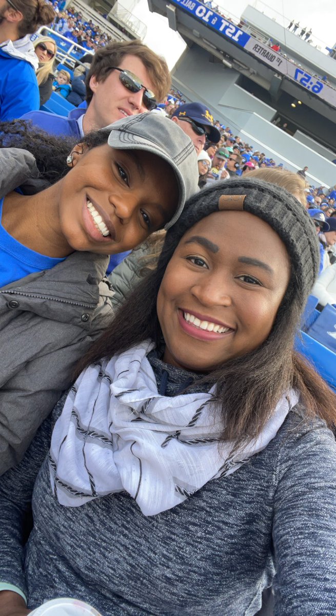 donnalove09's tweet photo. #WeAreUK https://t.co/hr9j0cZKdH