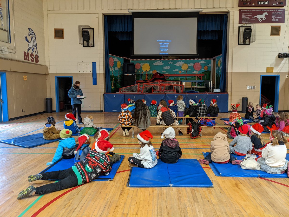 Ready for the Acton Santa Claus Parade. <a href="/HaltonDSB/">HDSB</a>