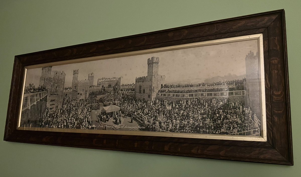 davidtorrance's tweet photo. A recent @eBay acquisition, a very large framed photograph of the 1911 investiture of the Prince of Wales (and future King Edward VIII) at Caernarfon Castle… #inventedtradition @RWynJones @A_B_Evans @LauraMcAllister @martinjohnes @SamBlaxland https://t.co/ReEfclELEw
