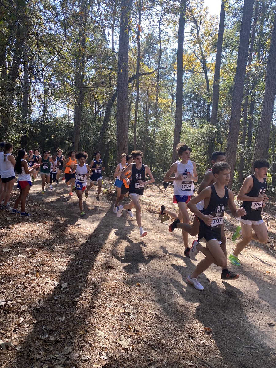 TCXC8's tweet photo. Nike South Regional! @KISDAthletics @TCHSTalon https://t.co/oFP8n4edm7