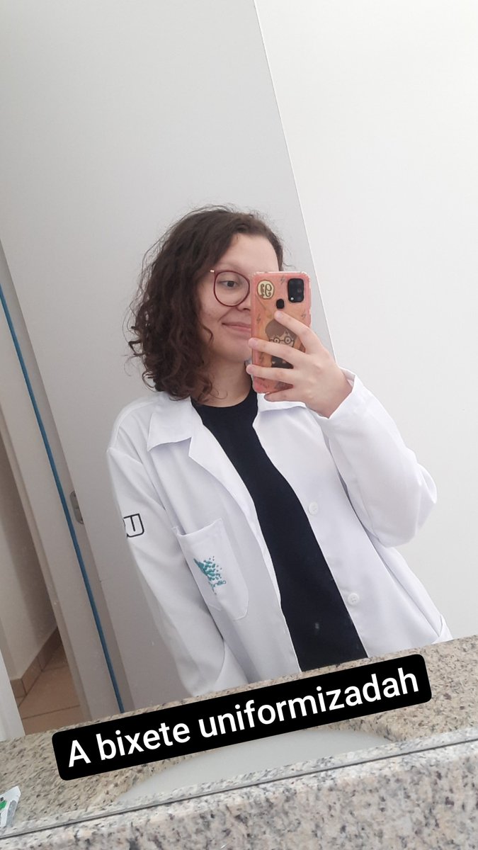 _amndcs's tweet photo. Dia dos biomedigatos com fotos bonitinhas da galeria https://t.co/WSQQHNHN2o