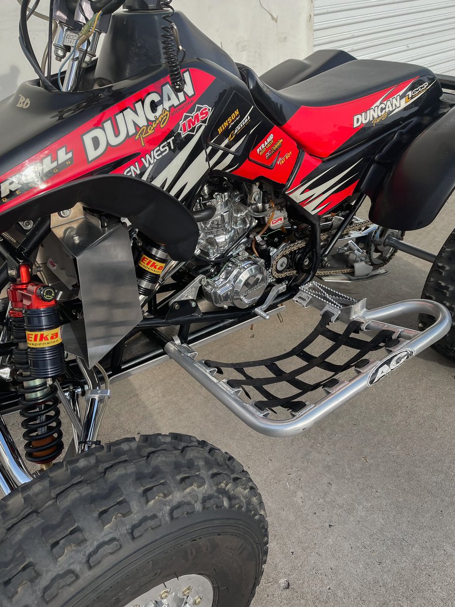 DuncanRacingInt's tweet image. Details of the bike from yesterdays post. Rebuilt #TRX250R 
#PC2000 power plant-polished 
#PaulTurnerPipe 
#FatBoy2 Silencer
#PyramidReed
#KeihinCarb
#Hinson
#Lonestar Chassis
#Elka Shocks
#RKChain
#Maxima