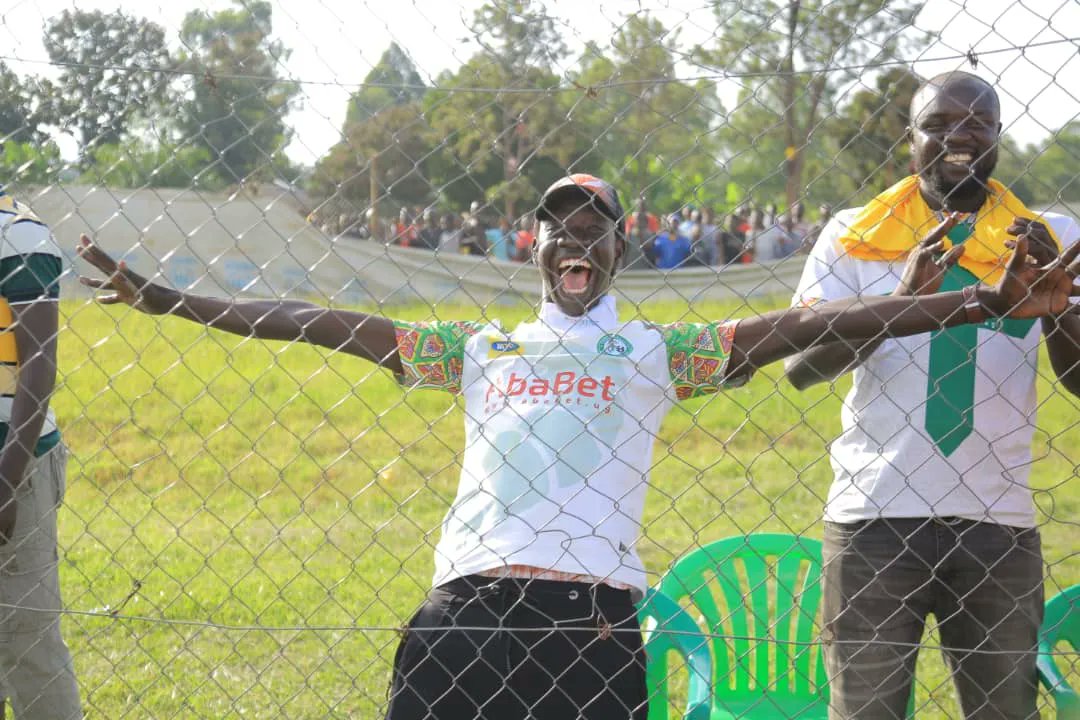 OnduparakaFC1's tweet photo. #ONDUPOL | GALLERY!

That Feeling!
That Moment!
That Changed Everything!
That Sent a Wave!..

#ORIYO
#StarTimesUPL https://t.co/9MqRaSSt8O
