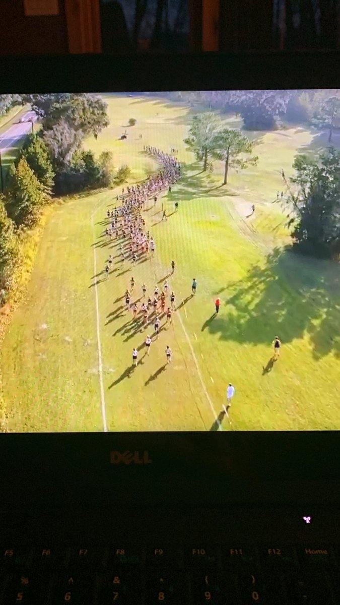 milesvanhee's tweet photo. 2021 NCAA D2 XC National Championships. Let’s go Western!#GoMountaineers #GoBigRedMachine https://t.co/IgxTR2IbeT