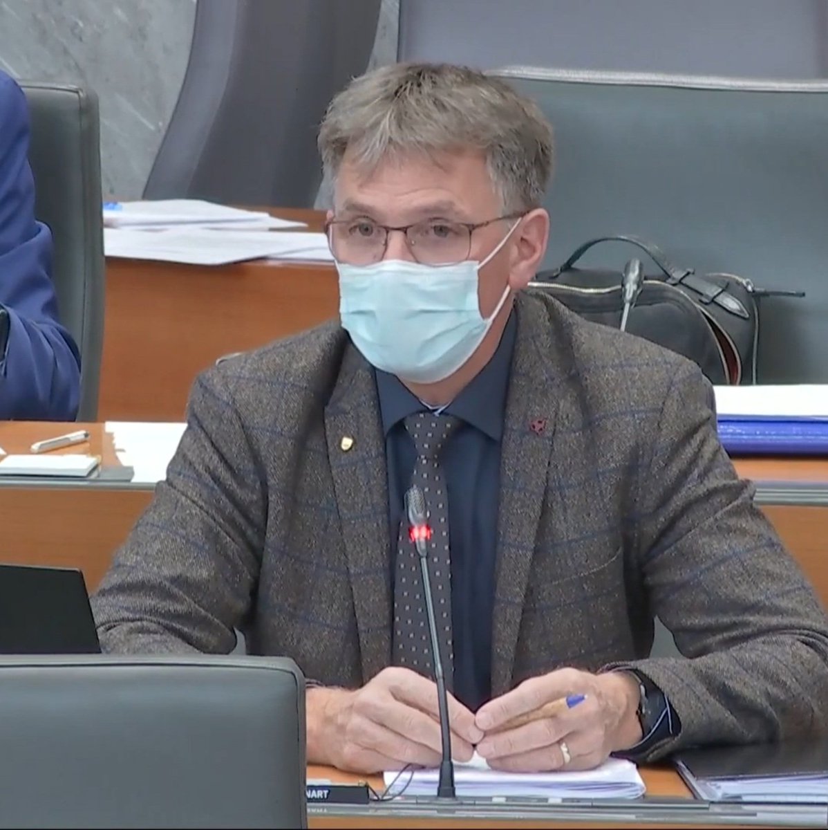 StrankaLMS's tweet photo. #Uspelo ✅ Zelena luč odbora našemu predlogu, ki samozaposlenim, družbenikom in kmetom vrača pravico do nadomesila za karanteno. V sredo upamo na zmago še na seji državnega zbora. https://t.co/Ze2YkzDgvp