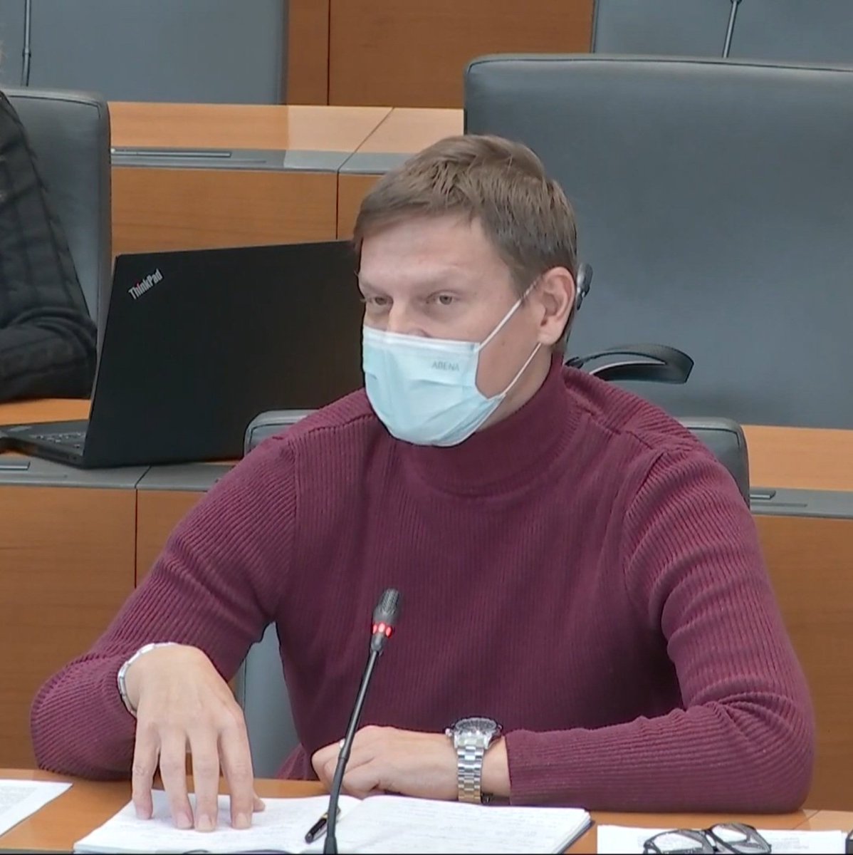 StrankaLMS's tweet photo. #Uspelo ✅ Zelena luč odbora našemu predlogu, ki samozaposlenim, družbenikom in kmetom vrača pravico do nadomesila za karanteno. V sredo upamo na zmago še na seji državnega zbora. https://t.co/Ze2YkzDgvp