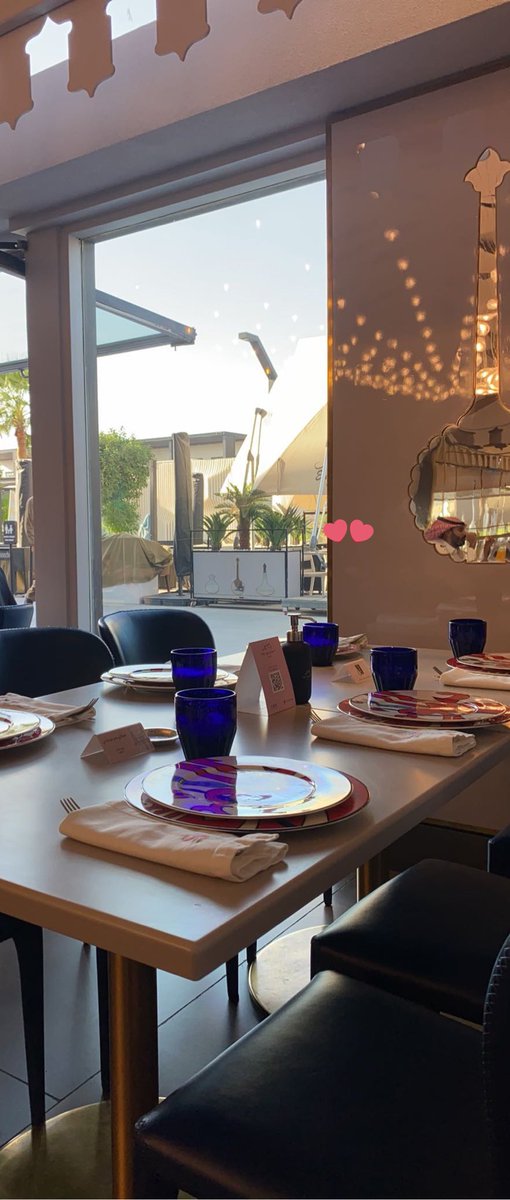 ndootours's tweet photo. ام شريف الرياض - مجمع ذا زون،
يفتح من ٨ ص حتى ١٢ ص
الاكل حلو طعمه والخدمة رائعه وتعاملهم راقي
الاسعار مرتفعه نوعا ما
📍حي المحمدية - ذا زون
https://t.co/AtnBC3YgZh
#ساوندستورم٢١ #جادة_الرياض #الرياض_الان #مطاعم #الرياض #ndoo #tours https://t.co/5S9l2tCJH0