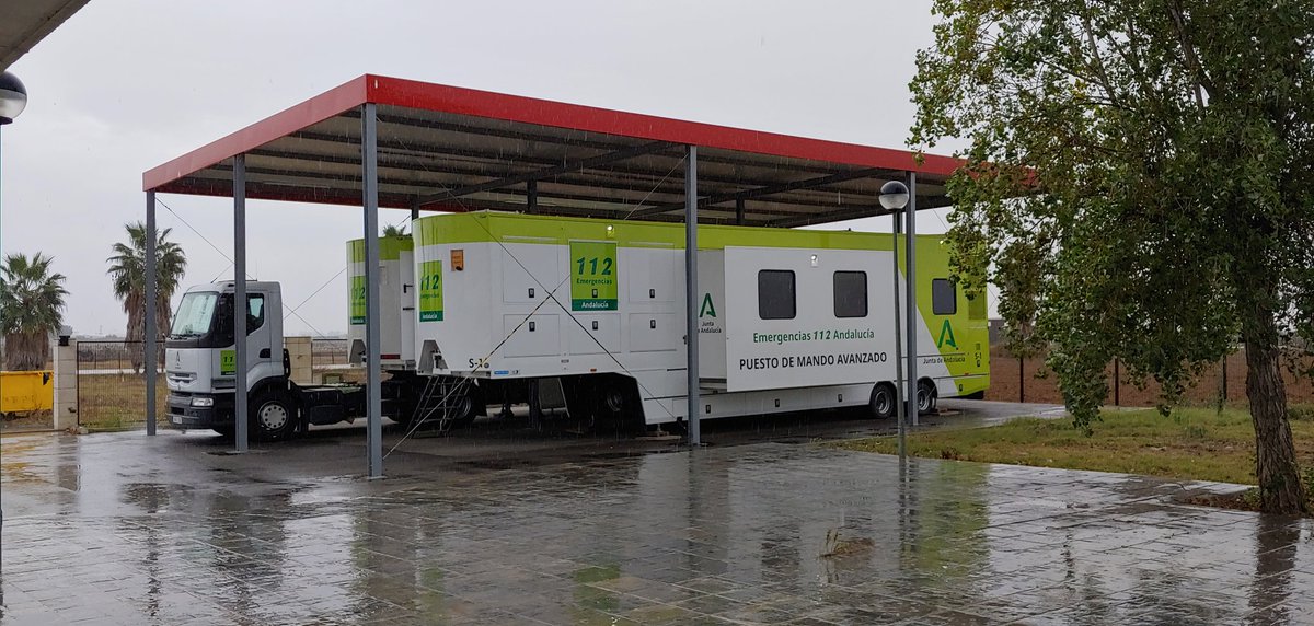 IespaJunta's tweet image. 🔶Taller simultáneo de PMA en Bases GREA Occidental y Oriental.A pesar del mal tiempo, nuestros #voluntarios aprenden hoy que es un PMA y sus recursos. Gracias y encantados de recibiros!! #somosIESPA ✅