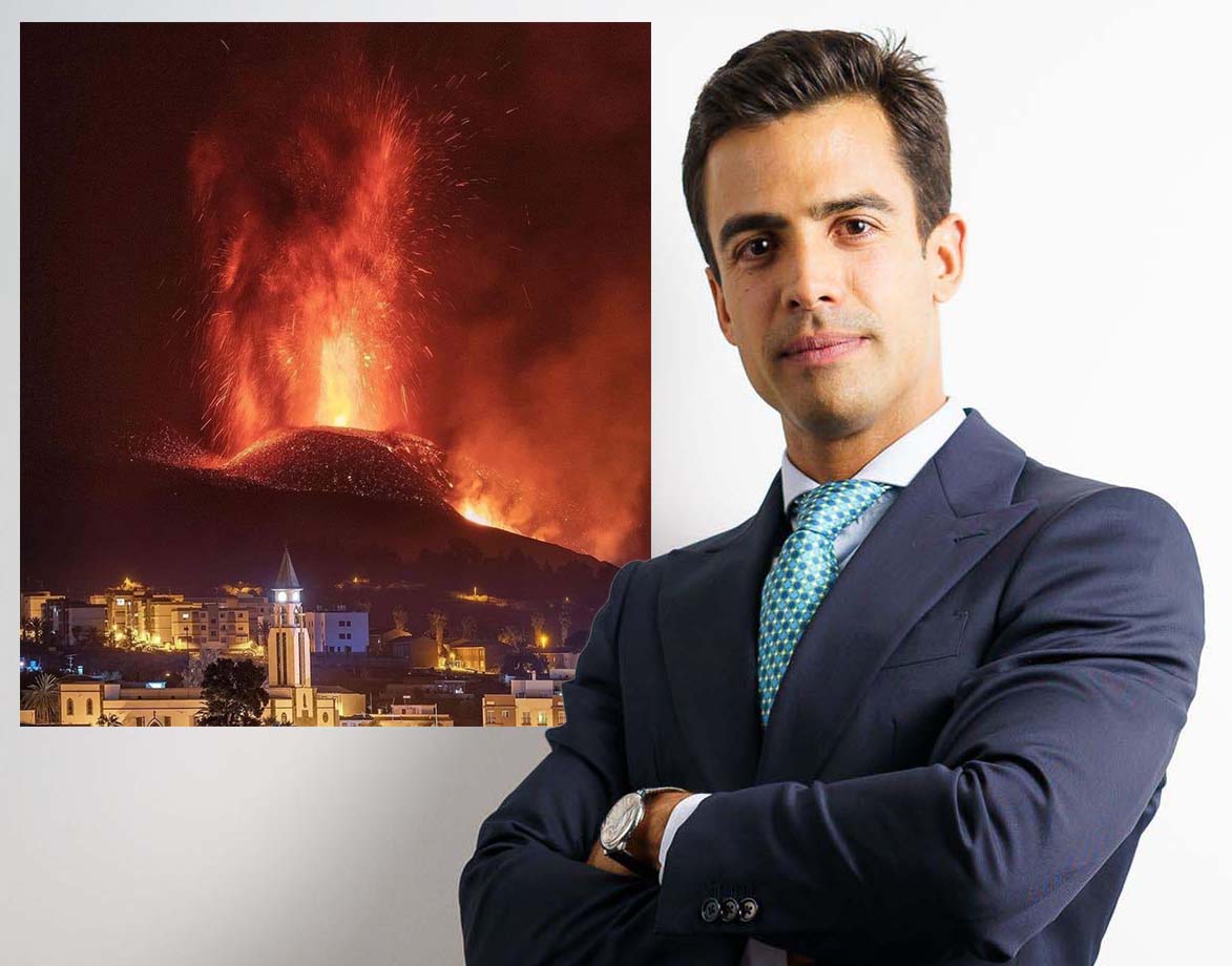 Confilegal's tweet photo. Juan Gonzalo Ospina renuncia a su premio Confilegal para llamar la atención sobre los damnificados de La Palma y el trabajo de sus abogados en la tragedia https://t.co/o49yZnSMil https://t.co/mp2GxKPNJ9