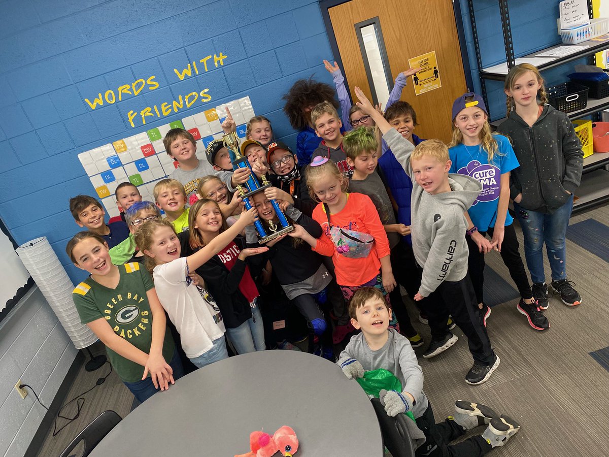 MrsWachholder's tweet photo. It must be close to Thanksgiving because we’ve got a turkey running around in 4th grade! Friday Face Off was won by Gold specials for the third time in a row! Congratulations, Gold! @WCSWarhawks @Reed_Reads009 @hanuhen #wcflight #FactFluency #multiplication #FriendsInFourth https://t.co/QvvneeQBEA