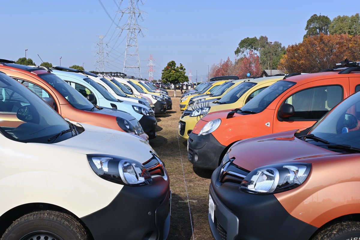 test ツイッターメディア - 🚙カングーでジャンボリーな1日した！

お天気も良く帰りの渋滞まで
ルノーだらけでめちゃくちゃ楽しかた✨

そして、モルックはハマるやつやなと。。 https://t.co/RUke13nEsS