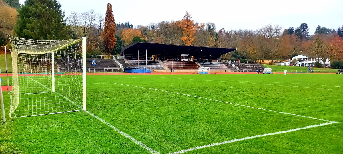 SC Lahr - SV Weil 1910

#groundhopping #ground #stadion #stade #stadium #stadiondammenmühle #volksbanklahr #lahr #lahrschwarzwald #bawü #südbaden #sclahr #weilamrhein #svweil #svweil1910 #verbandsliga #verbandsligasüdbaden #love #passion #realfootball #againstmodernfootball #2g