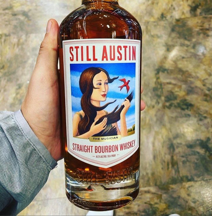 escoceses_c's tweet photo. The Musician #StillAustinWhiskeyCo  Nariz: Mantequilla de maní, mango y musgo.
Boca: Pan de masa madre, palomitas de maíz y manzanas.
Finish: Almendra tostada, especias, nueces fruta tropical, vainilla y una ligera astringencia. https://t.co/1xDdCWHgwI