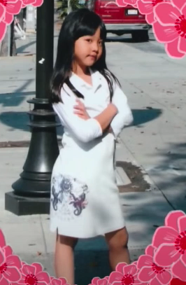 wonyouu's tweet photo. baby wonyoung 🥺👶🏻 https://t.co/bgX8u4ErA6