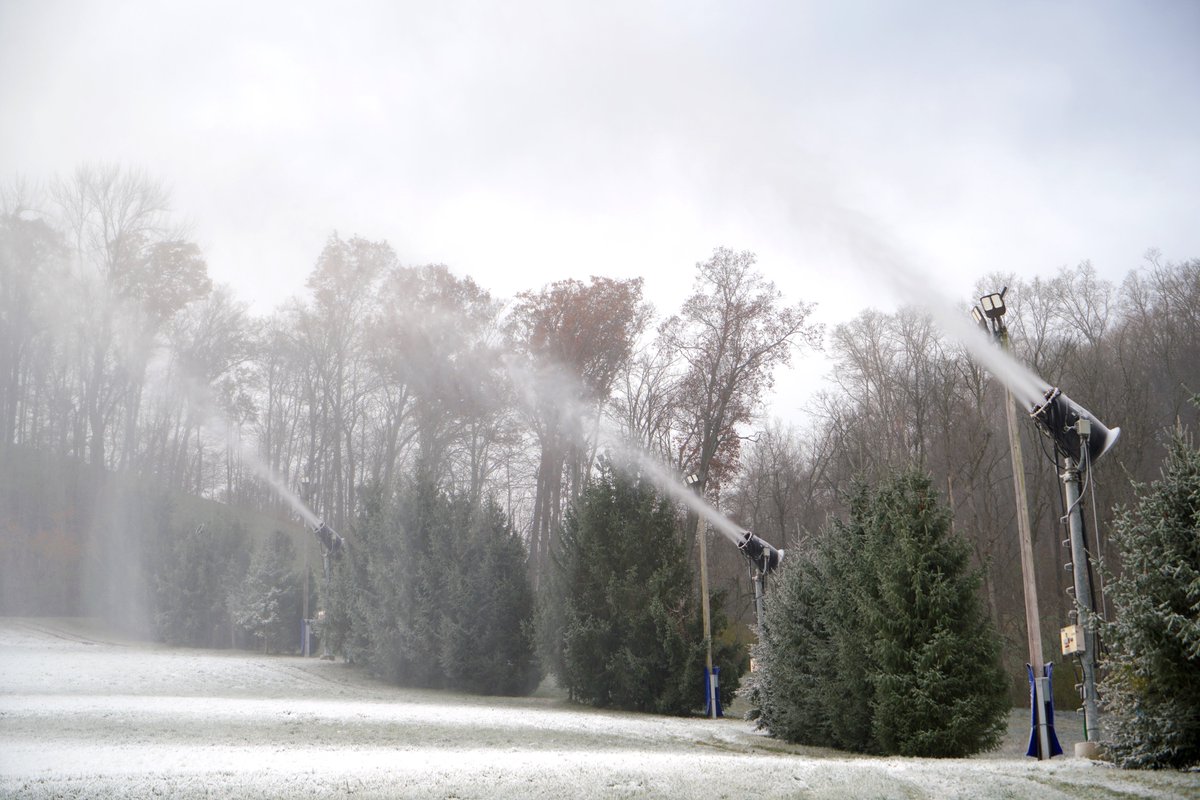 skiridetubepns's tweet image. The Perfect North Slopes Snowmakers are still in the testing and perfecting stages of pre-season snowmaking, but it is exciting to see some more snow on the slopes! Opening Day for the 21/22 winter season remains to be determined. Think Cold!❄️