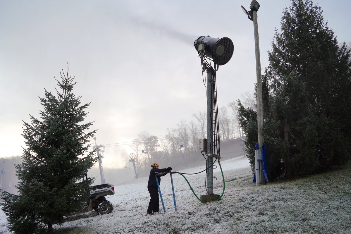 skiridetubepns's tweet image. The Perfect North Slopes Snowmakers are still in the testing and perfecting stages of pre-season snowmaking, but it is exciting to see some more snow on the slopes! Opening Day for the 21/22 winter season remains to be determined. Think Cold!❄️