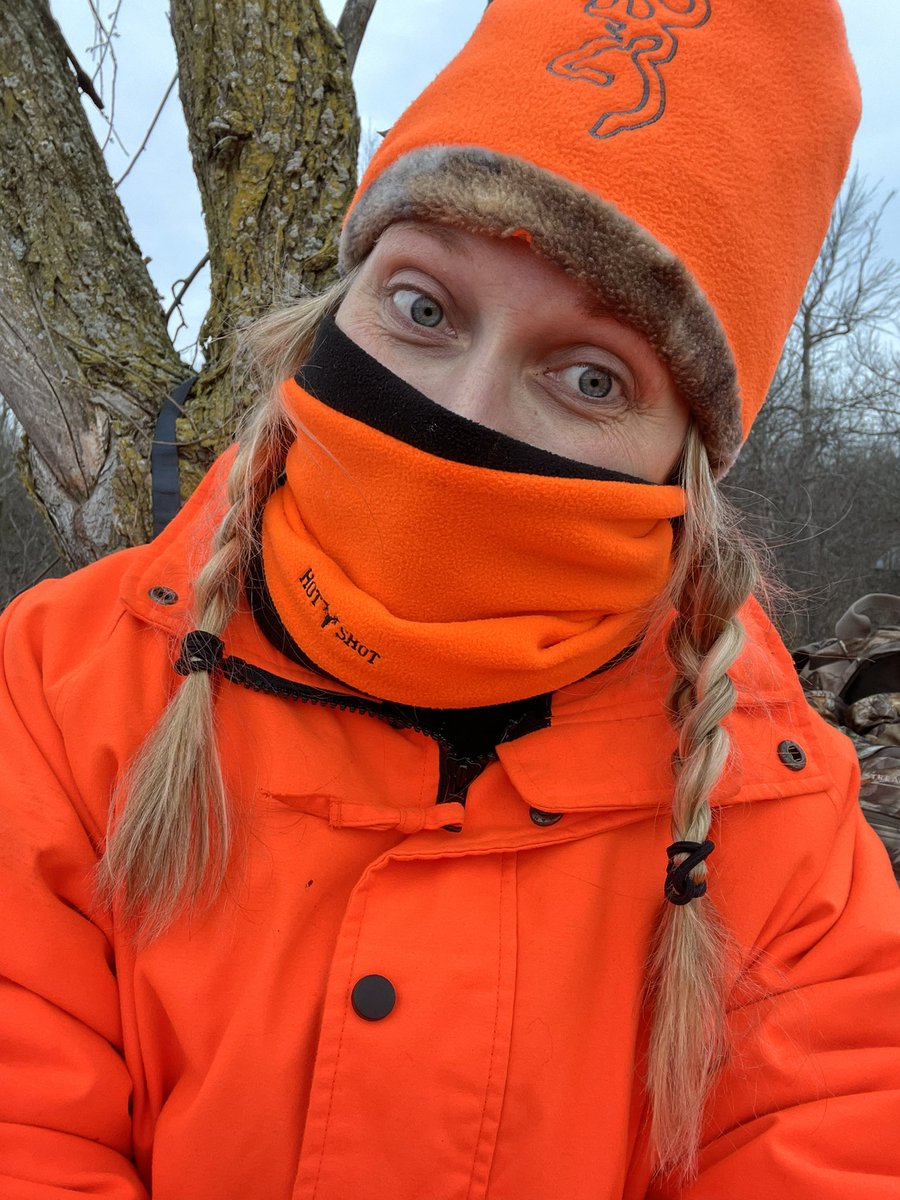 KatieANoe's tweet photo. Opening morning of WI gun deer hunting! Good luck hunters! #30pointbuck #wisconsindeerhunting https://t.co/5nxOsdkhi2