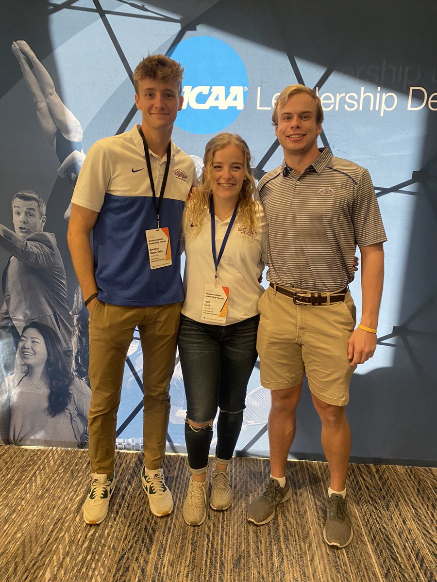 AdamWildman8's tweet photo. @uwp_pioneers ready to take on Day 3 of 2021 NCAA Leadership Forum. Ready to #NCAALearnLead #SALF21Yellow https://t.co/54pdIExvkw