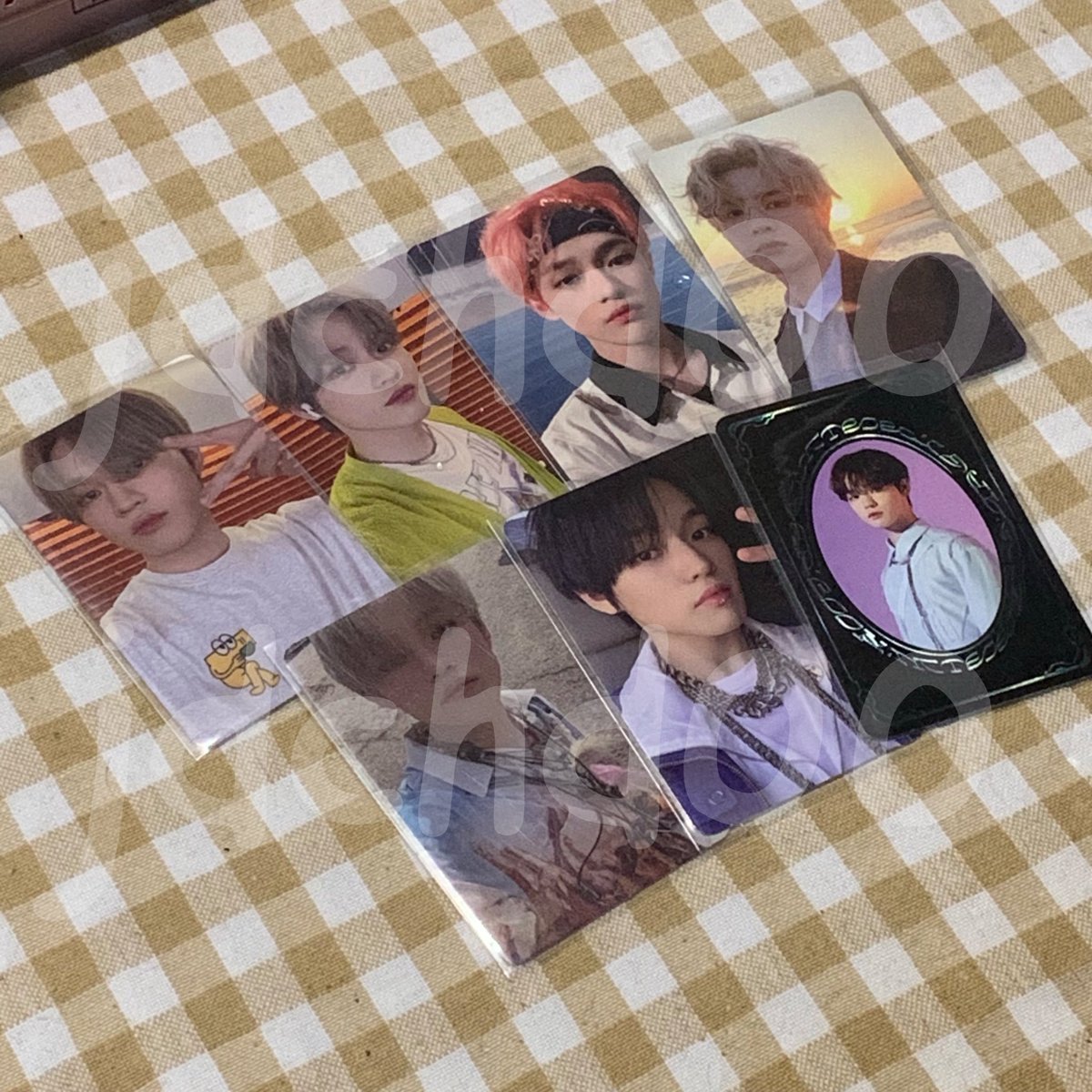 jdchd00's tweet photo. wts lfb ph 

chenle kun photocards wayv albums

selling as set only!
- P3,300 + pf &amp; lsf
- dm to claim! 

• read carrd before dming. 
https://t.co/9WKTXgtfqt

• more info 
https://t.co/M0LbV4WYEy

chenle hot sauce we boom ridin ybc kun sunset totms nct dream 127 wayv 2020 https://t.co/ApWCZwcybt