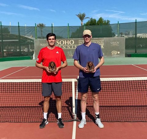 Not_Esportivas's tweet photo. ITF TENNIS!
Parabéns aos duplistas campeões, os britânicos Ben Jones e o seu compatriota Daniel Little que conquistaram o pela segunda vez consecutiva o @worldtennis no M15 de Sharm El Sheikh no Egito
#ITFWorldTennisTour #ITFtennis #M15SharmElSheikh #tennis #BenJones #DanielLittle https://t.co/uOcdakXzWE
