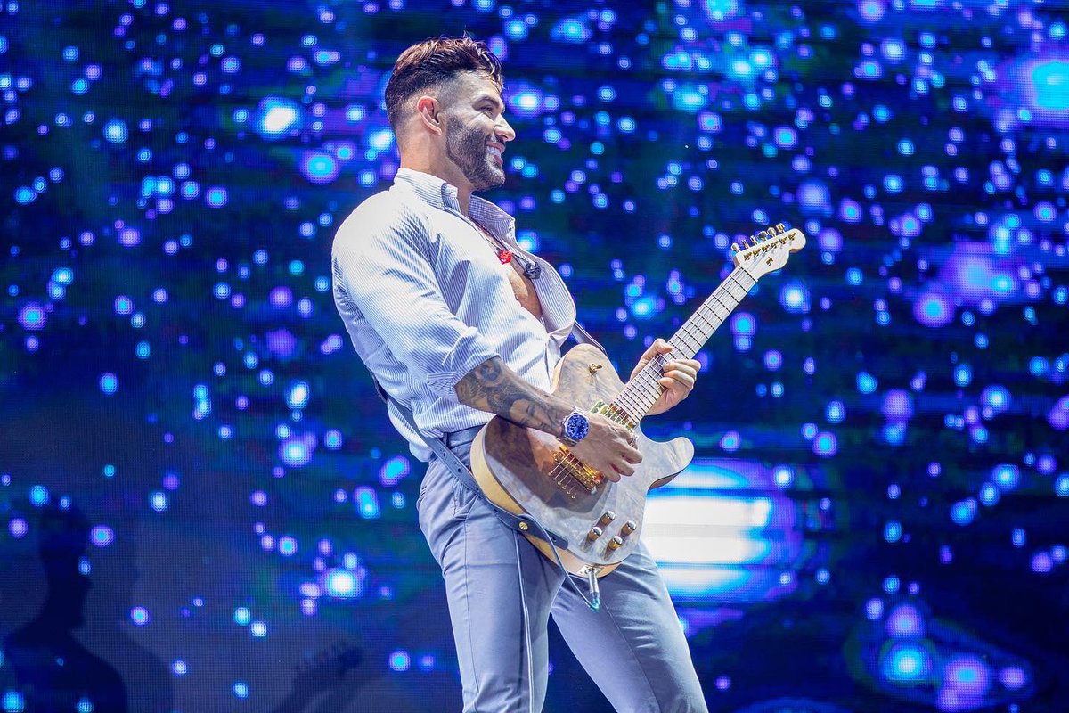 gusttavo_lima's tweet photo. Colatina-ES ❤️🏛 https://t.co/ZDHZl8mwHV