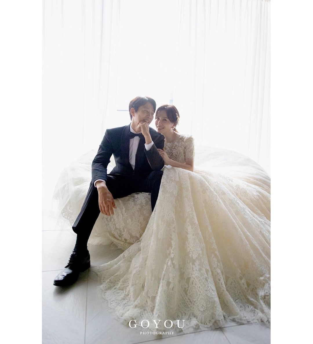 MPD626's tweet photo. Happy 28th wedding anniversary to the best celebrity couple in SK
#ChoiSooJong #HaHeera
🥰🤗🎉🎊 https://t.co/vtiMj51YtO