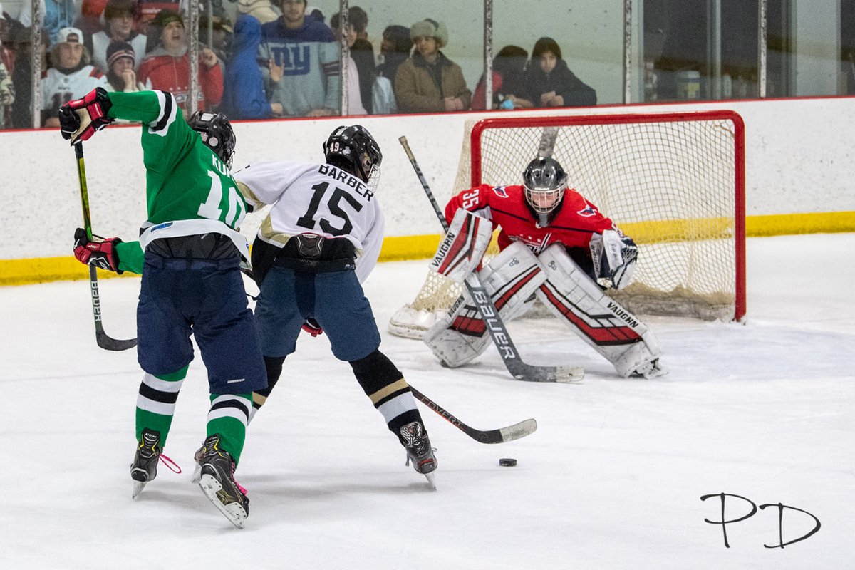 Phil Chantilly tweet media