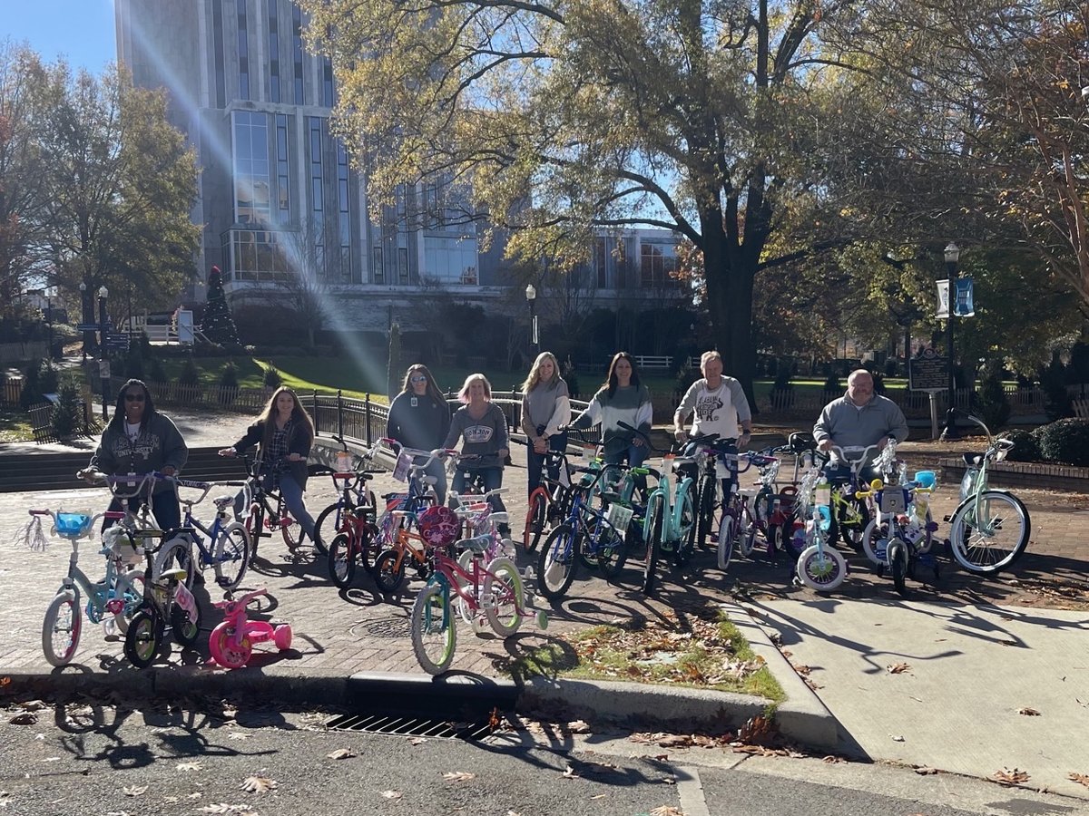 HSVUtilities's tweet photo. Yesterday, the HSV Utilities Volunteer Council delivered 48 bikes donated by our employees to the @1043WZYP Bikes Or Bust. Thanks to all our employees who donated, especially our Engineering Dept, which donated the most bikes!
#publicpower #community #toysfortots #bikesorbust https://t.co/dPvxO7Rakd