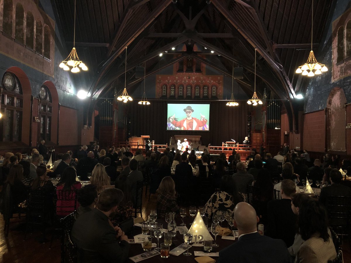 Amazing #GivingBack generosity at the <a href="/ChiChildTheatre/">Chicago Children’s Theatre</a> Power Of Play #Gala last night in <a href="/chicago/">City of Chicago</a>! #DiversityandInclusion personified!!Hat tips to friends at <a href="/GoldmanSachs/">Goldman Sachs</a>, <a href="/united/">United Airlines</a>, &amp; #BestTeamInAviation colleagues at <a href="/AARCORP/">AAR CORP.</a>:) #DoingItRight #ConnectingTheWorld #aviation