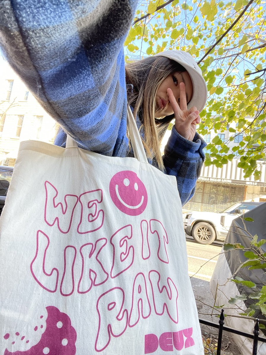 I live for this tote 🍪 🍪 🍪