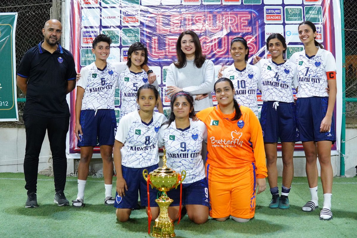 MediaSpringPk's tweet photo. Cheering on Pakistan’s women athletes, @SidraIqbal recently attended a #WomensCup2021 football match as the chief guest. The match was hosted by the international sports team organization #LeisureLeagues and the renowned group of companies #WorldGroup 🙌🏻💯 https://t.co/tEcuGdpzQp