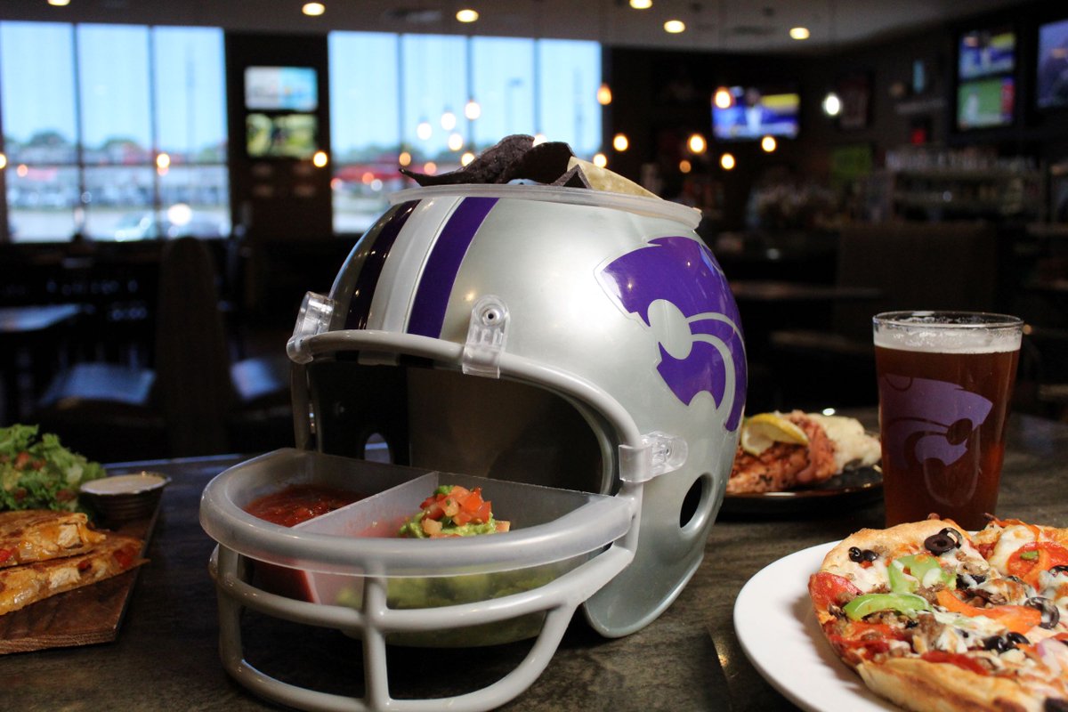 It's the last home game for the Wildcats! Come cheer on the cats with us today 🏈