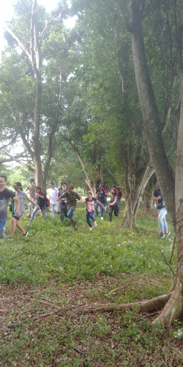 En #BastionUCI estudiantes de primer año de <a href="/Fac4UCI/">Facultad 4 UCI</a> de <a href="/universidad_uci/">Universidad de las Ciencias Informáticas</a> se preparan para la defensa de la #Patria. #CubaVive <a href="/CubaMES/">MES</a> <a href="/feu_4_uci/">FEU-UCI Facultad 4</a>