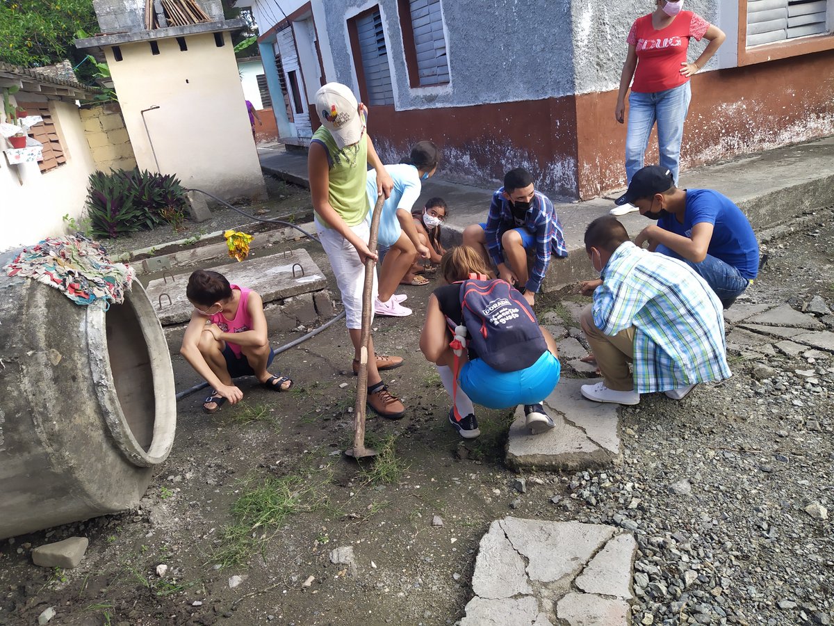 BPlacetas's tweet photo. Diversas son las actividades que realiza nuestro centro, en saludo al ejercicio Bastión que se lleva a cabo en todo nuestro país.@RevillaVega @menendez_rivero @CubaMined @CubaVive2021 https://t.co/5LRldLnYtg