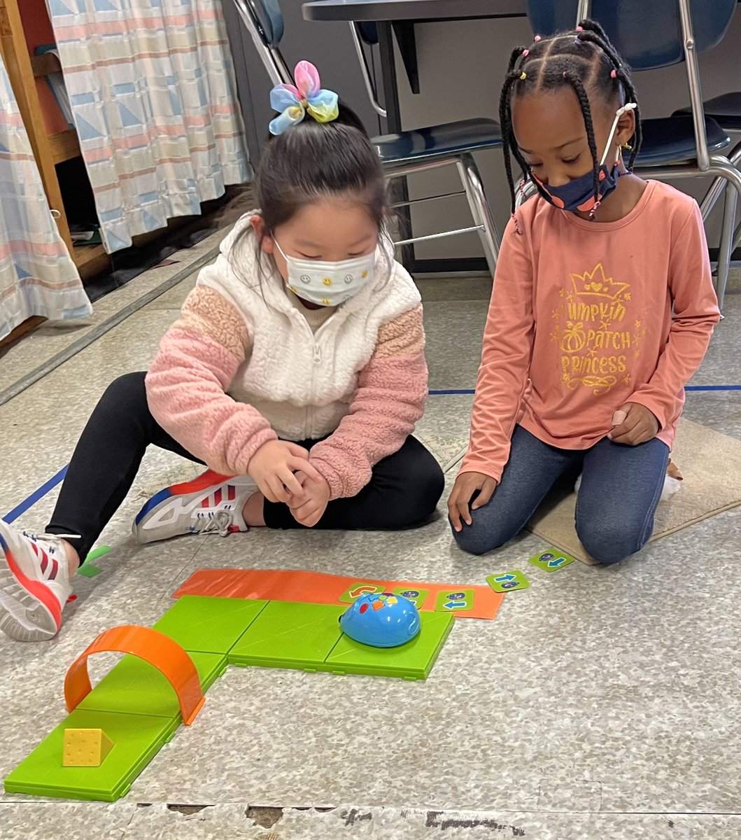 ps201tech's tweet photo. Kindergarten students enjoyed using Code and Go Mouse to practice making algorithms and then programming a robot #csforallnyc @PS201QSTEAM https://t.co/Htvak38IG2