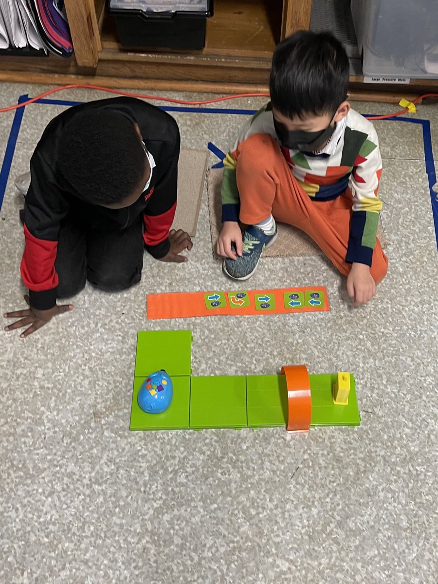 ps201tech's tweet photo. Kindergarten students enjoyed using Code and Go Mouse to practice making algorithms and then programming a robot #csforallnyc @PS201QSTEAM https://t.co/Htvak38IG2