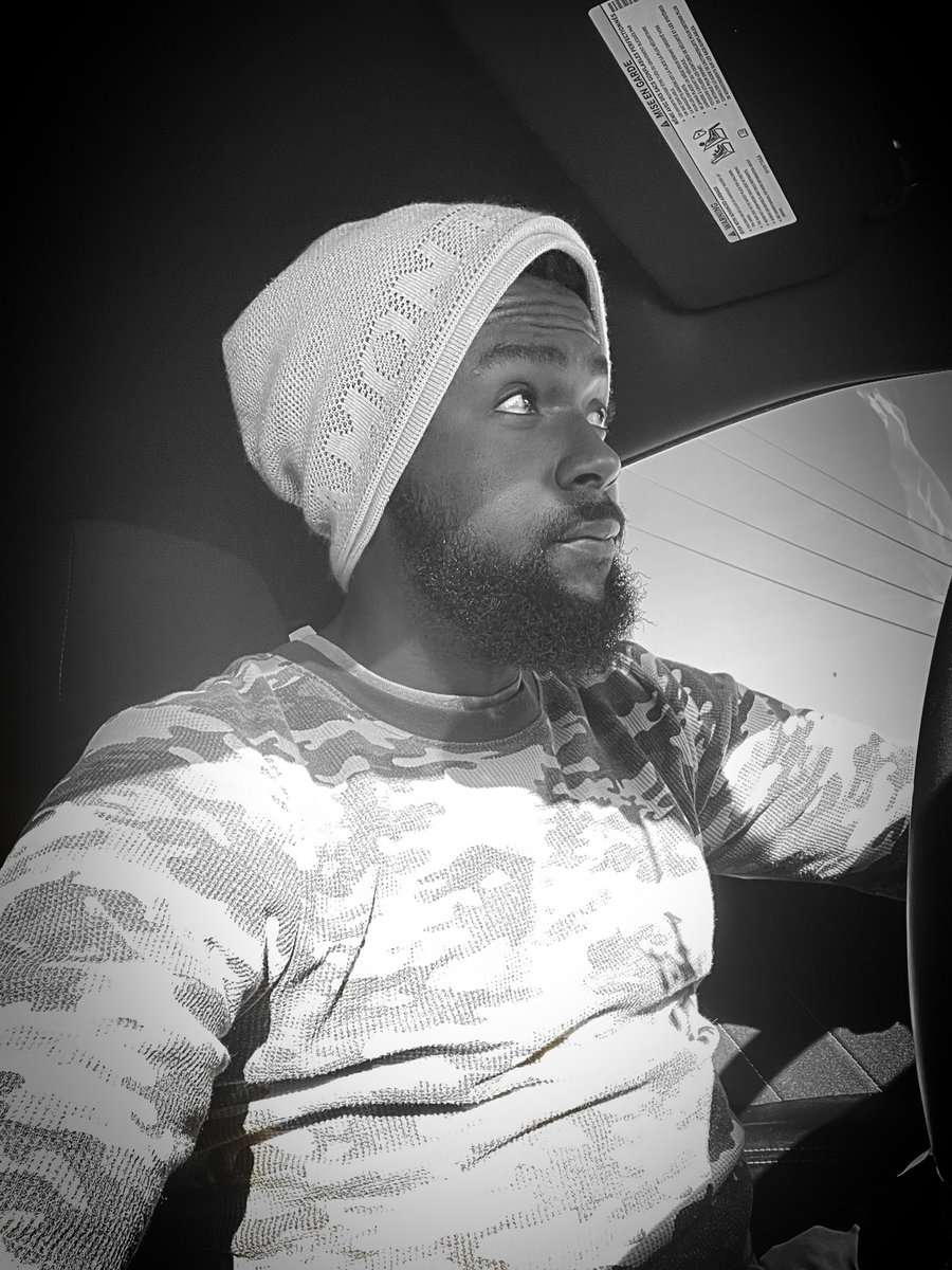 GHugohills's tweet photo. Nothing ever stopped us. Except us. As—in I, You. Life is all there is, our job is to live and abundantly give and take, and give. Again and again,,,,ad-Infinito -#selfelevation #fitness #mindalign #innerengineering #abundance #Mindfulness #yoga #Military #precision #Focus https://t.co/R0rfH8bpEV