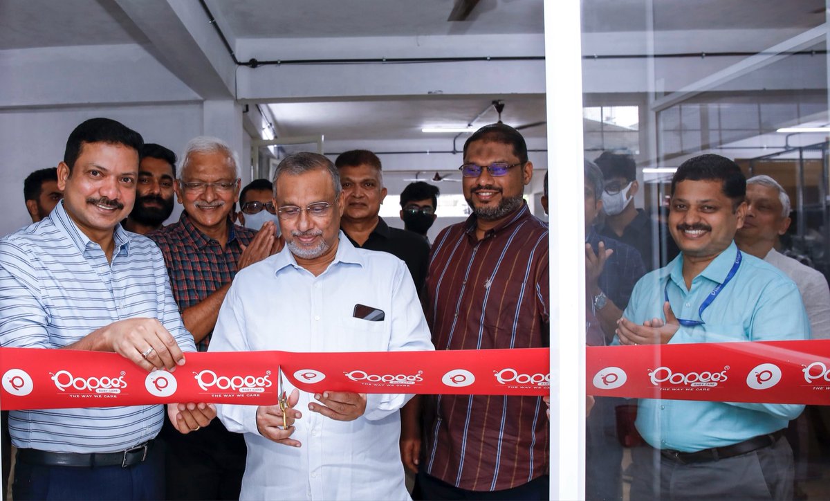 shajupopees's tweet photo. A new beginning.  A new association...

We at Popees are really proud to onboard M/s Fashion Track, Kochi as our new distribution partner. Fashion track are the pioneers in the distribution of leading global brands across India.
Request your prayers and blessings. #Popees https://t.co/Eq6Oxpealm