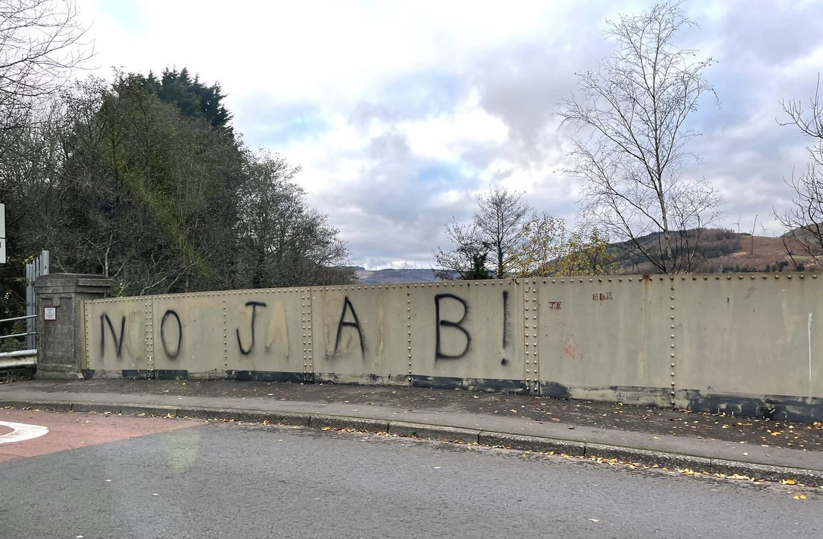 Cllr Andrew Morgan OBE (@andrewmorganrct) on Twitter photo Had these photos sent to me earlier, this has been painted on a bridge in Rhondda. It will be removed by Monday!
I know <a href="/RCTCouncil/">RCT Council</a> & @swpRCT will take action against anyone found doing this. It’s criminal damage as far I’m concerned, so if you know who has done it - report it! Had these photos sent to me earlier, this has been painted on a bridge in Rhondda. It will be removed by Monday!
I know <a href="/RCTCouncil/">RCT Council</a> & @swpRCT will take action against anyone found doing this. It’s criminal damage as far I’m concerned, so if you know who has done it - report it!
