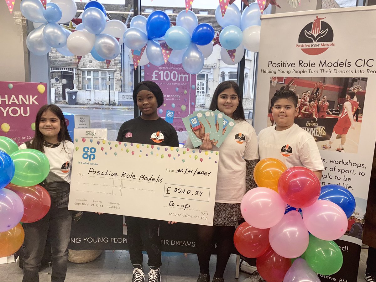 THANK YOU <a href="/coopuk/">Co-op</a>, Nadia <a href="/NadiaHubbard777/">Nadiya Hubbard</a>, her team at the #Blackhorselane store &amp; the local community in #Walthamstow and #Haringey for raising over £3K for our youth programmes! Thanks for a lovely afternoon, Chelcie &amp; the team had fun! 🎉 #YouthWork #PositiveRoleModels