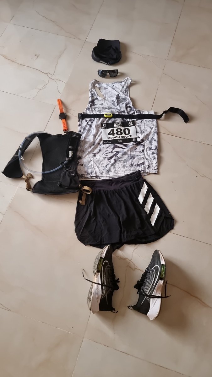 ModouFallAgro's tweet photo. Packing up for the marathon tomorrow. Can't wait to suffer and deliver!
#Pobarbodychallenge
#marathon_pbc2021
#CourezDakar
#PobarGuide
#RunningWithTumiSole
@PobarChallenge https://t.co/k43jzzrku0