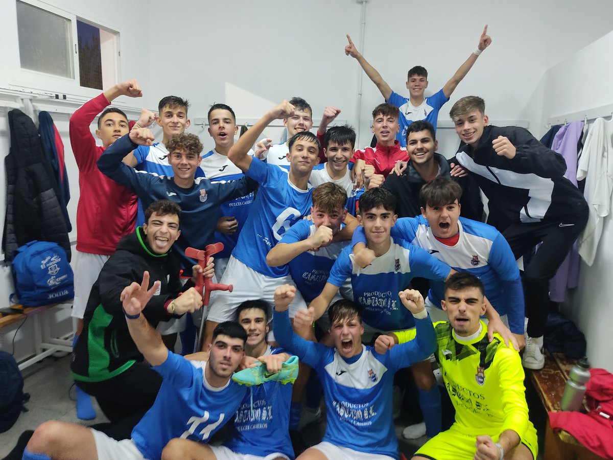 ‼️‼️‼️ INCREÍBLE PARTIDAZO EL DISPUTADO POR NUESTROS JUVENILES, PARA VENCER AL LÍDER Y COLOCARSE A UN PUNTO DE LA CABEZA DE LA LIGA‼️‼️💪💪💪
👏👏👏👏👏👏👏👏👏👏👏👏👏

⚽ ROBERTO (P)
⚽ MARCOS 
⚽ SAMUEL