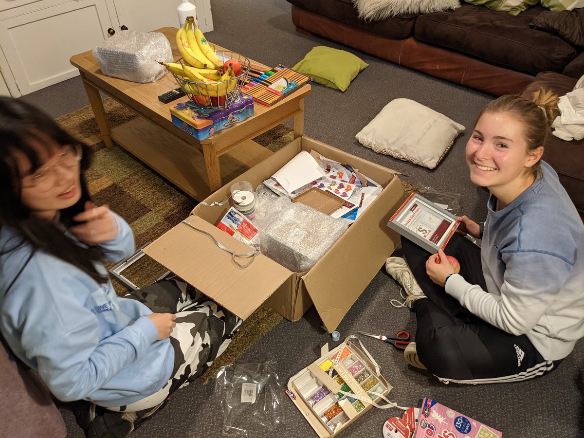 WSBoarding's tweet photo. Lovely evening in @ivywarminster a bit of frame craft & gingerbread decorating...๐๐๐๐๐๐๐
Film night next...๐ฅ๐ฅ #iloveboarding #saturdaynightsin https://t.co/eZx4XxQPPg