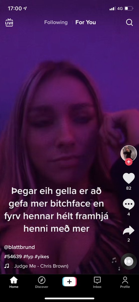 Held að allir myndu “gefa þer bitchface”