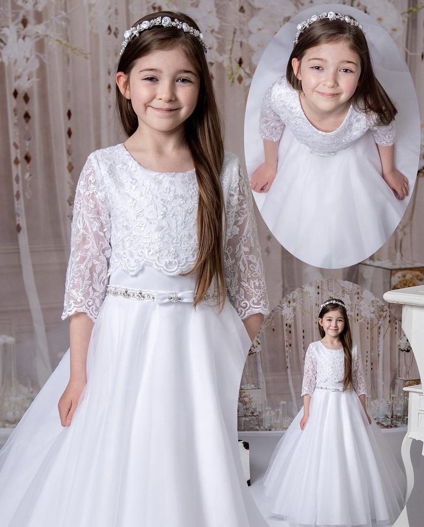 The beautiful new collection by Sweetie Pie has arrived and they are just gorgeous!! Appointments are now being taken, so to choose the dream dress for your girl, call 01582 729385 to get a date booked 💗#communiondress #bedfordshiremums #hertfordshiremums #buckinghamshiremums