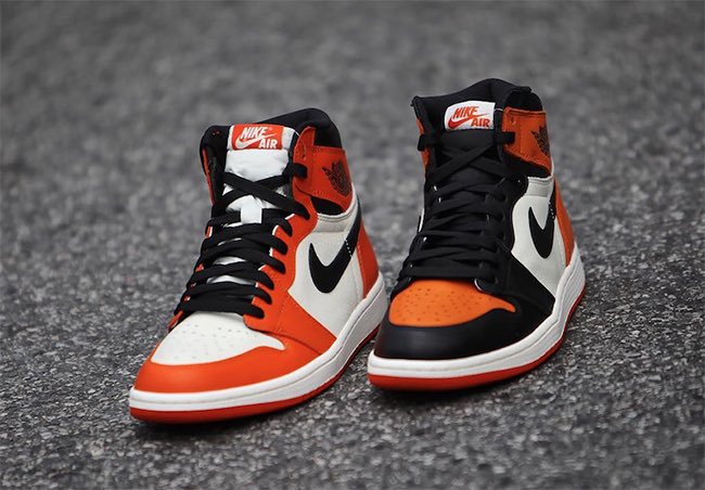 Cali1of1s_'s tweet photo. 🍊Reversed 
🖤&amp;
🍊OG shattered backboards 🖤AVAILABLE NOW (Select Sizes)
🧡🖤🤍 https://t.co/Ars1FxNQBC