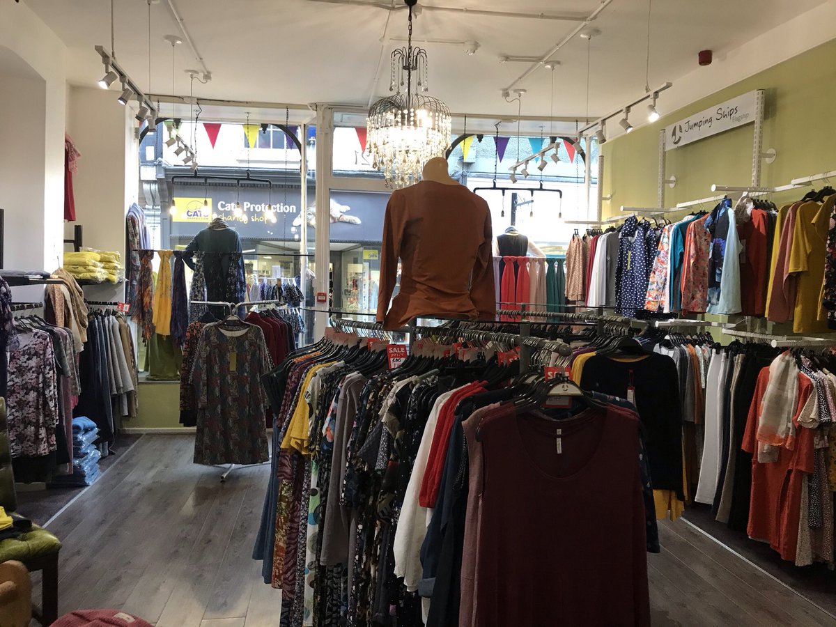 There’s definitely a lot of colour in our shop.  See you in #Leominster next week for another #fashionfriday 👗🧵🪡✂️🇬🇧❤️🇬🇧.  In the meantime our online shop is open 24/7 
jumpingships.com