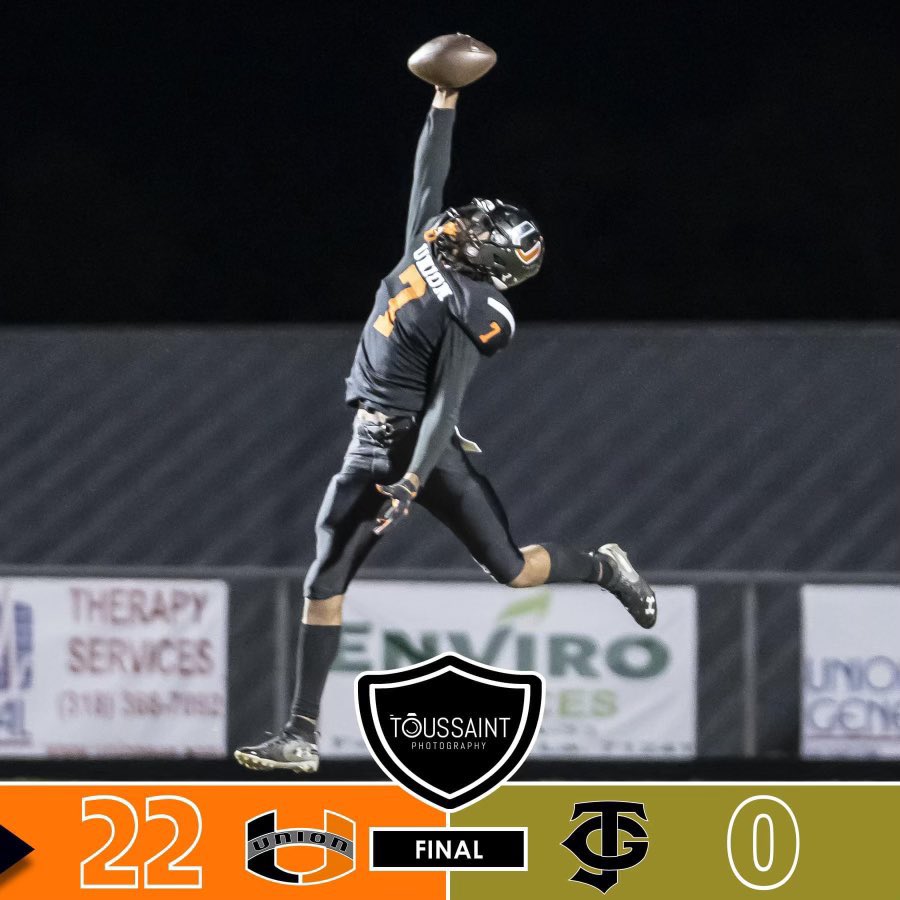 jpbsports318's tweet photo. Union Parish secondary with 4 interceptions in 22-0 shutout over Jena! #unation #gofarmers #lhsaaplayoffs https://t.co/gdqTHMabFJ