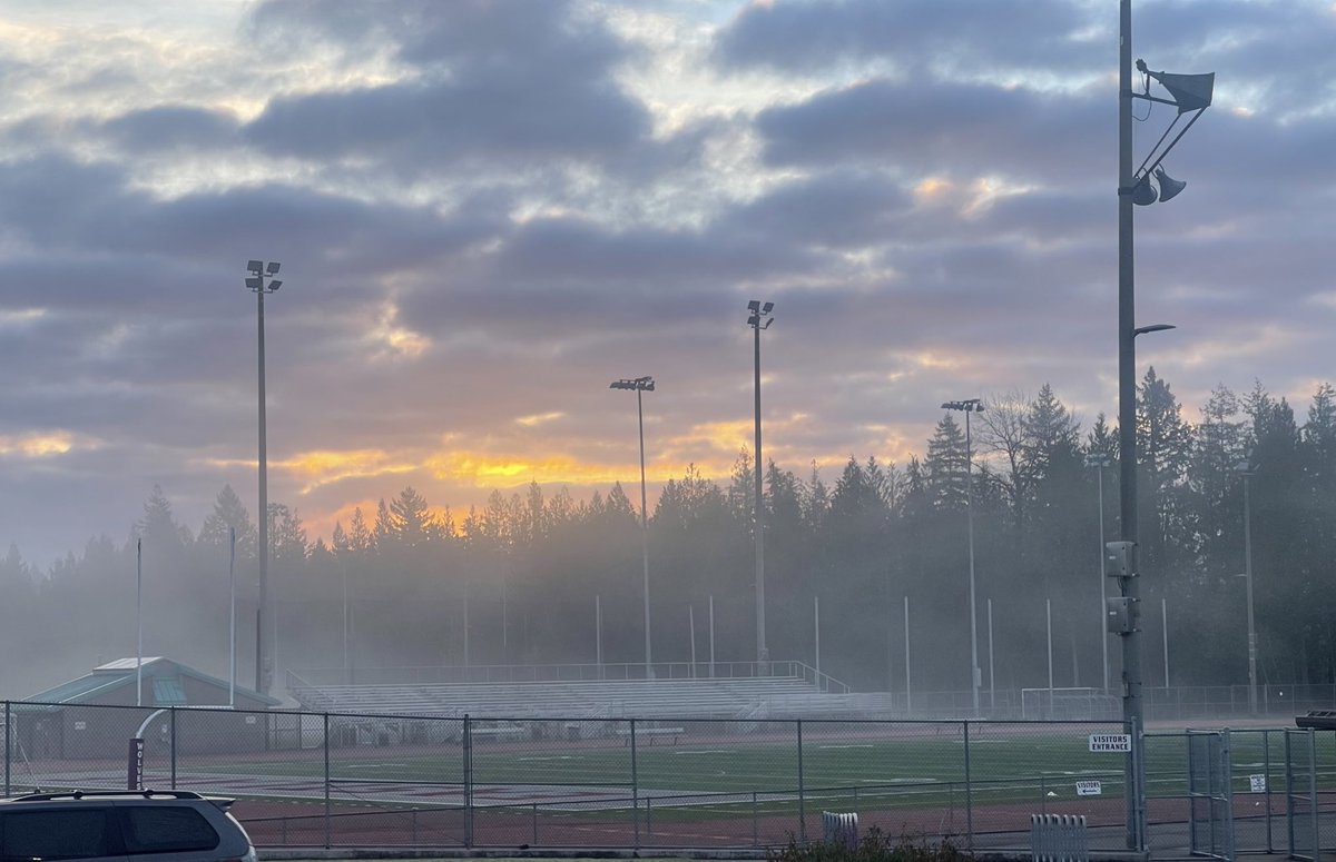 coach_goldie's tweet photo. Perfect morning at #thewoods for some @wolvesfb Lessgoooo!! #wsps https://t.co/tW0Jgt6kEy