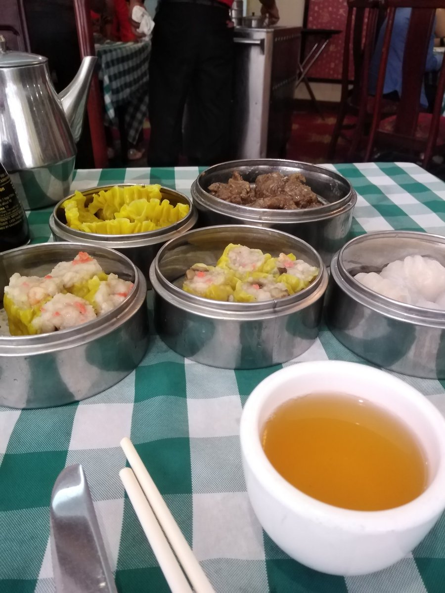 bel695337's tweet photo. Lung Fung repleto en gente😃 https://t.co/p8yF5Qatvq